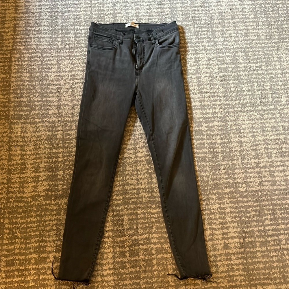 Madewell 10” high rise skinny size 29.